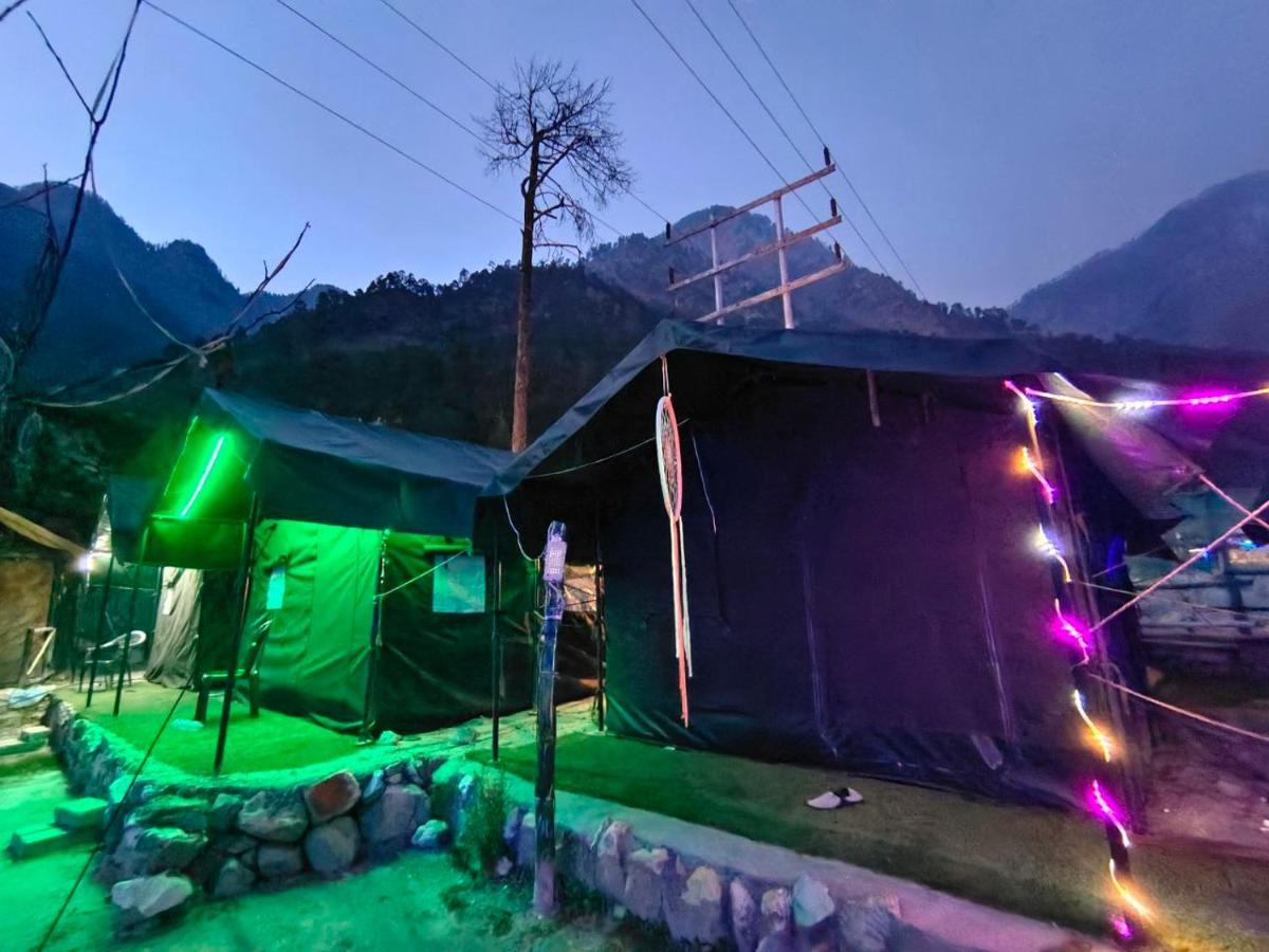 Stayhigh Camps & Cottages Касоль Экстерьер фото